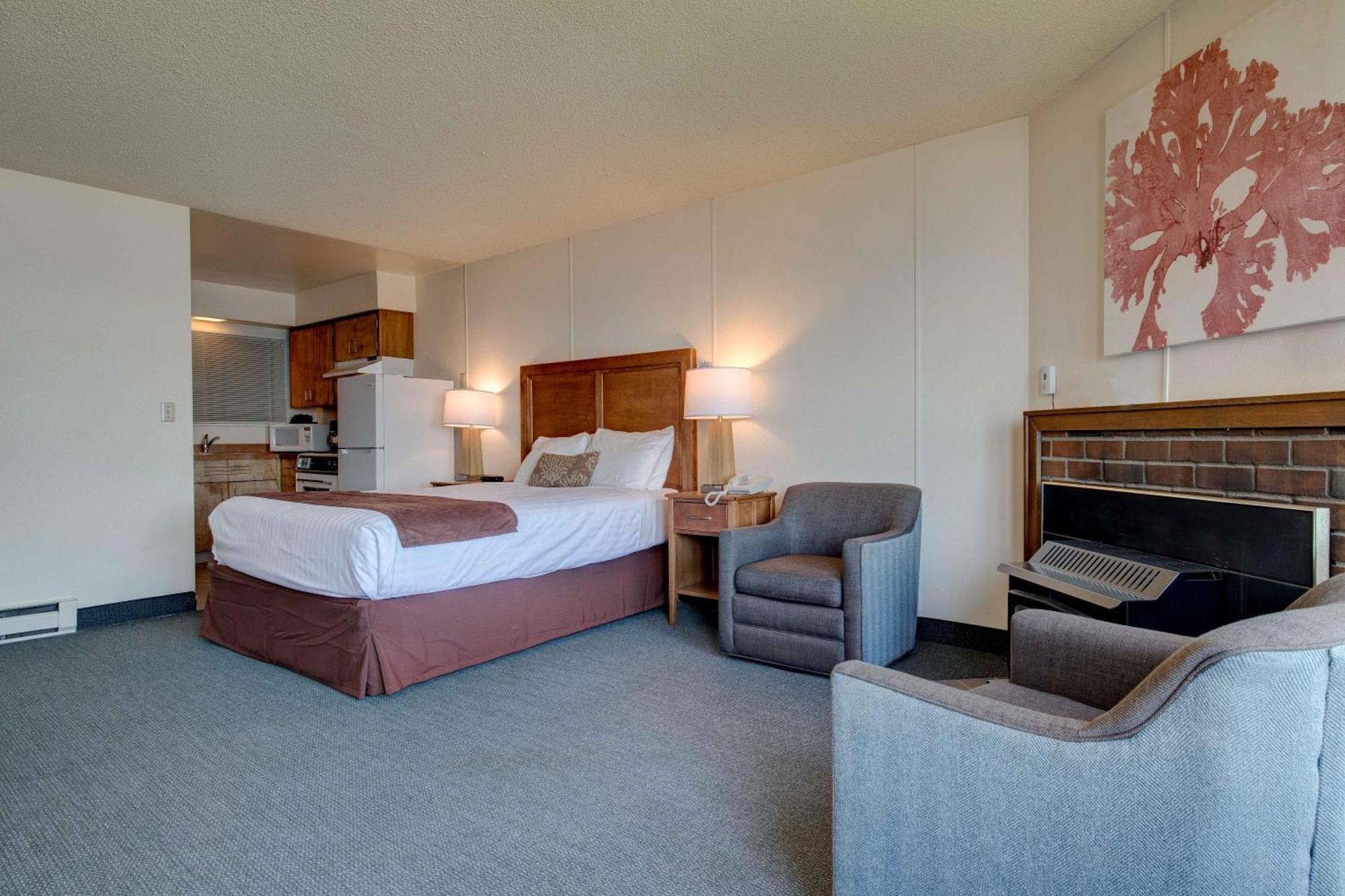 Ester Lee Oceanview Inn Lincoln City Room photo